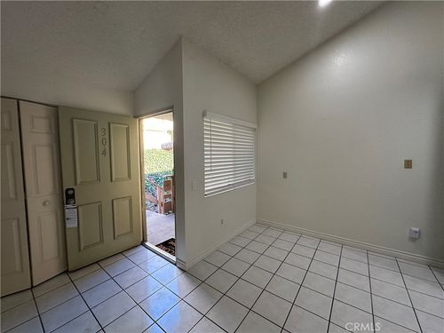 22800 Hilton Head Dr, Diamond Bar, CA, 91765-2229 | Card Image