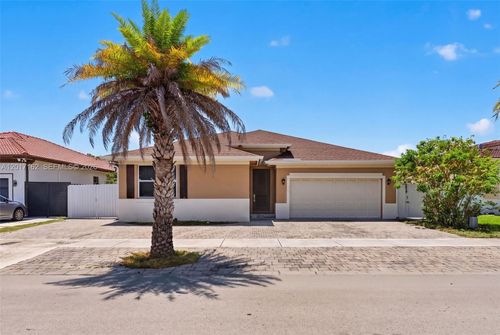 27902 Sw 134th Ct, Homestead, FL, 33032-8257 | Card Image