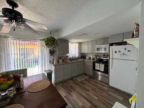 b15-2602 Nw 52nd Ave, Lauderhill, FL, 33313-2508 | Card Image