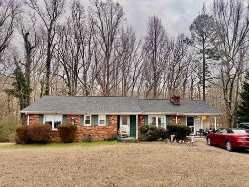 100 Reedy St, Roebuck, SC, 29376-2823 | Card Image