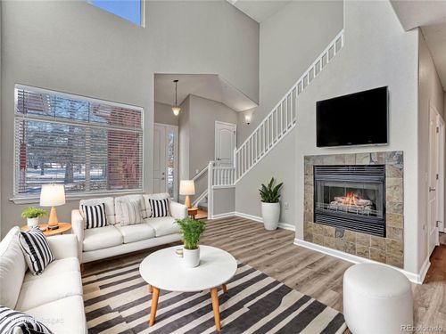 unit-b-8637 Gold Peak Dr, Highlands Ranch, CO, 80130-7225 | Card Image