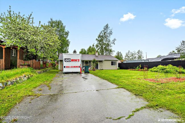 1510 E 40th Court | Image 24
