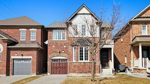 4 Church View Ave, Markham, ON, L6C0L6 | Card Image