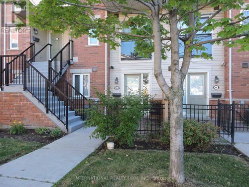 86-4620 Guildwood Way, Mississauga (Hurontario), ON, L5V4B0 | Card Image