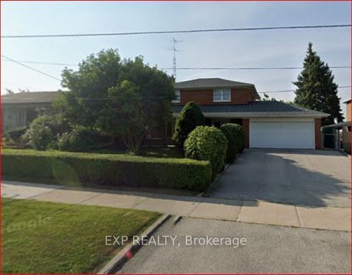 182 Derrydown Road, North York, ON, M3J1R8 | Card Image