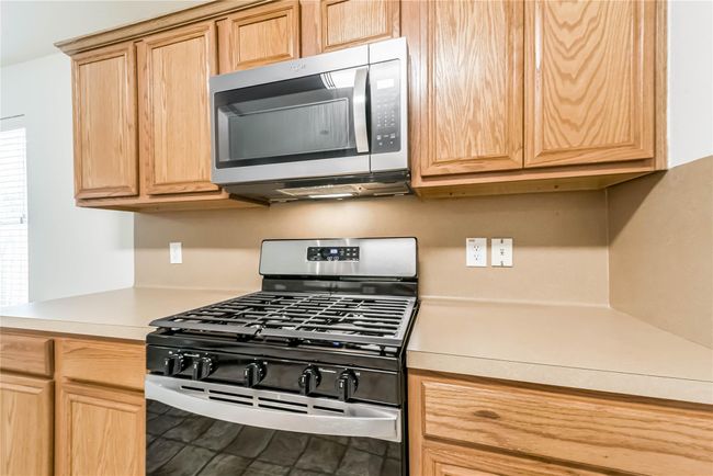 23518 Hidden Maple Dr, House other with 3 bedrooms, 2 bathrooms and 2 parking in Spring TX | Image 11