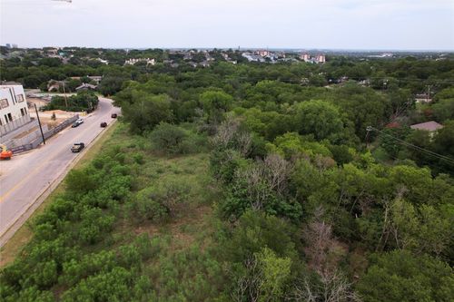 2829 Metcalfe Rd, Austin, TX, 78741 | Card Image
