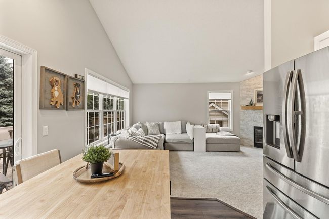 7371 Devin Ln, Townhouse with 3 bedrooms, 3 bathrooms and null parking in Shakopee MN | Image 10