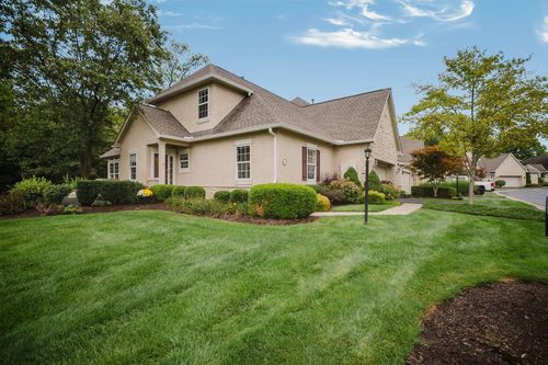 7392 Deer Valley Xing, Powell, OH, 43065-8158 | Card Image