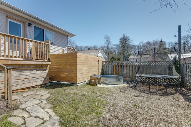 60 Riverdale Dr, House other with 5 bedrooms, 4 bathrooms and 4 parking in Wasaga Beach ON | Image 31