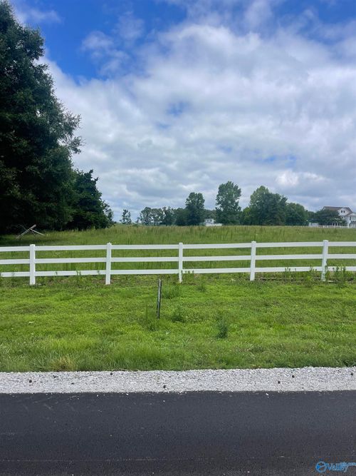 1 Barksdale Rd, Athens, AL, 35613 | Card Image