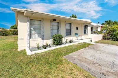 11350 Booker T Washington Blvd, Townhouse with 3 bedrooms, 2 bathrooms and null parking in Miami FL | Image 2