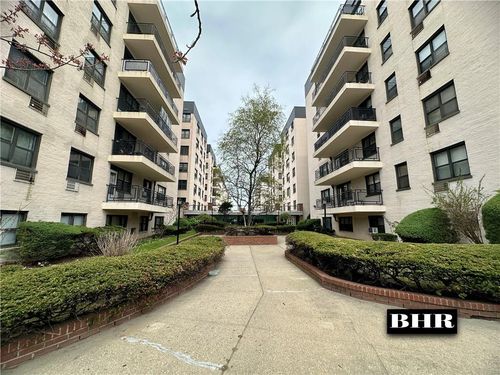 apt-2b-3855 Shore Pkwy, Brooklyn, NY, 11235-1053 | Card Image