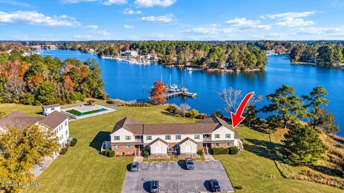 apt-5-8047 Treasure Dr, Oriental, NC, 28571-9827 | Card Image