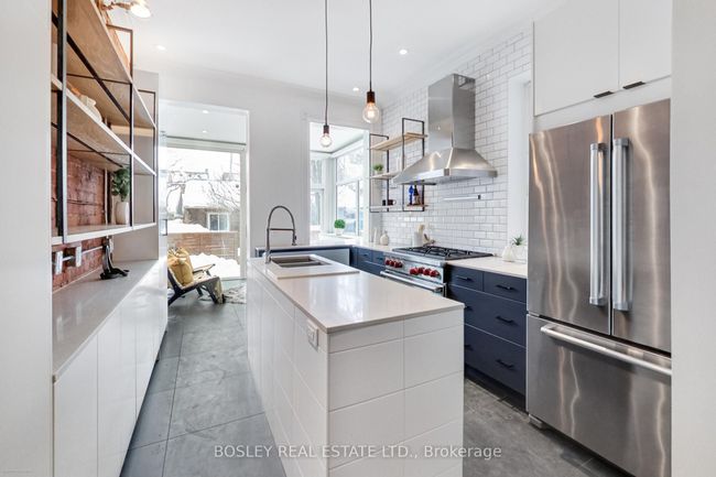 282 Crawford St, House attached with 5 bedrooms, 4 bathrooms and 1 parking in Toronto ON | Image 12