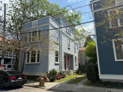 71 Bogard St, Charleston, SC, 29403-5334 | Card Image