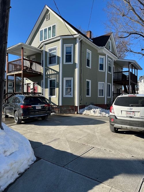 128 Hampden St, West Springfield, MA, 01089-3119 | Card Image