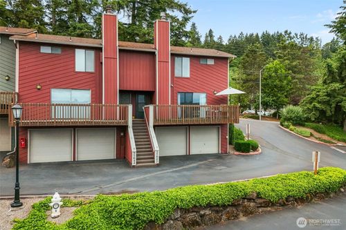 35-25042 Lake Fenwick Road, Kent, WA, 25044 | Card Image