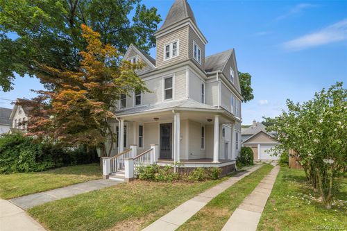 20 Kingston Ave, Port Jervis, NY, 12771-1704 | Card Image