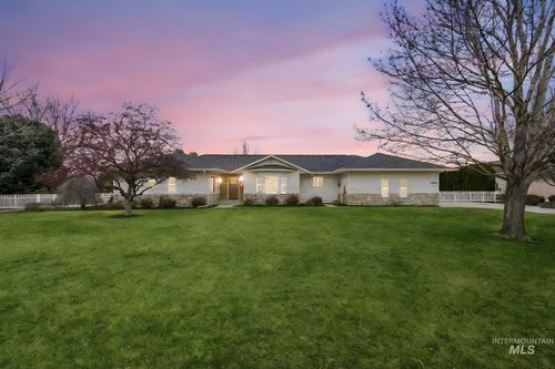 12068 W Gamekeeper Dr, Kuna, ID, 83634-2802 | Card Image