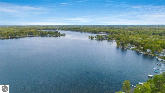 4805 Pinellas Dr, House other with 2 bedrooms, 2 bathrooms and null parking in Hale MI | Image 6