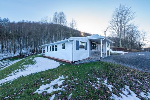 2302 Red Rock Road, Rowlesburg, WV, 26425 | Card Image