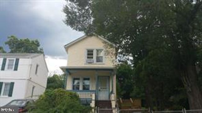 611 60 Th Pl, House other with 1 bedrooms, 2 bathrooms and null parking in FAIRMOUNT HEIGHTS MD | Image 4
