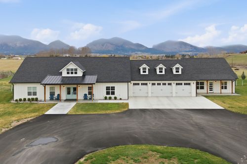 543 Diamond 3 Rd, Corvallis, MT, 59828-9226 | Card Image