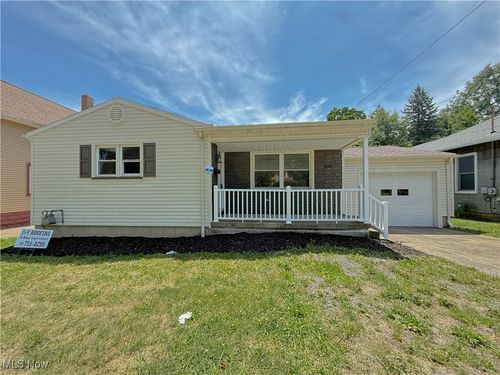 2577 E Midlothian Blvd, Struthers, OH, 44471-1029 | Card Image