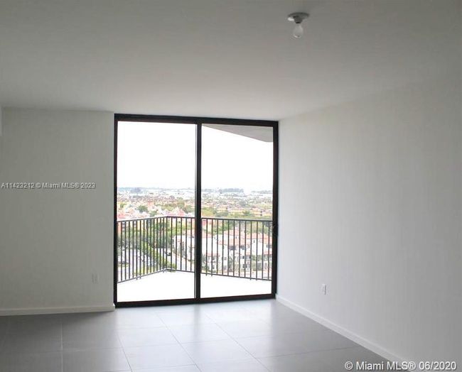 APT-1107 - 5252 Nw 85 Th Ave, Condo with 1 bedrooms, 1 bathrooms and null parking in Doral FL | Image 4