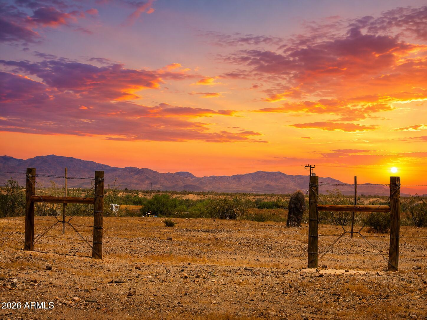 Land in Tonopah 2