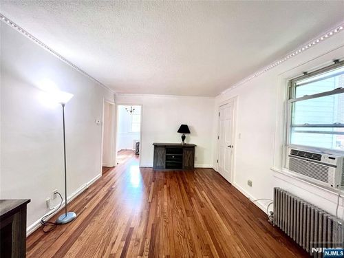 10B Townley Rd, Fair Lawn, NJ, 07410 | Card Image