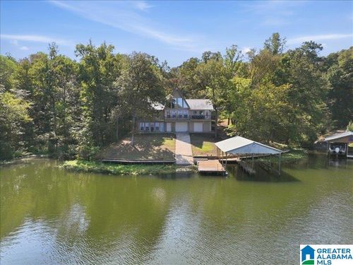 2080 Lands End Rd, Sylacauga, AL, 35151-7049 | Card Image