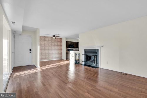 154 Birchfield Ct, MOUNT LAUREL, NJ, 08054 | Card Image