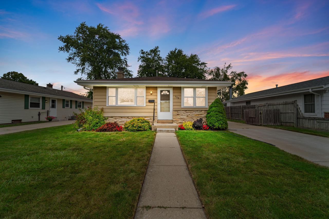 South St, Racine, WI 53402