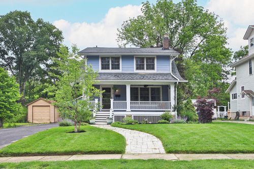 72 Glenmont Ave, Columbus, OH, 43214-3204 | Card Image