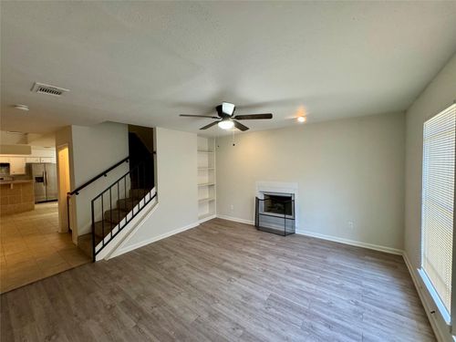 unit-c-5810 Twisted Pine Ct, Houston, TX, 77039-6418 | Card Image