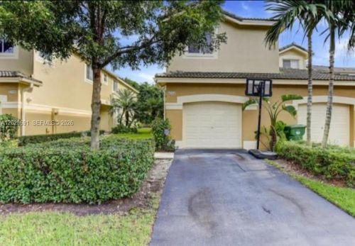 2112-2112 Hacienda Ter, Weston, FL, 33327-2237 | Card Image