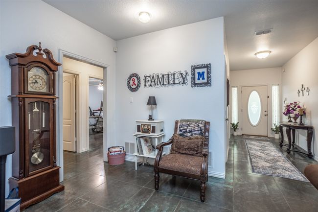 8770 Rector Rd, House other with 4 bedrooms, 4 bathrooms and null parking in Sanger TX | Image 5
