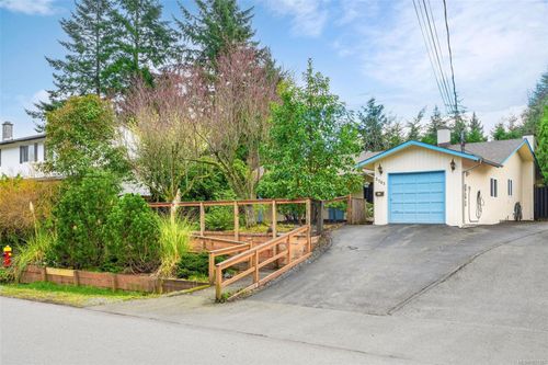 3705 Cottleview Dr, Nanaimo, BC, V9T4G4 | Card Image