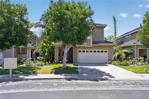 4248 Riverglen St, Moorpark, CA, 93021 | Card Image