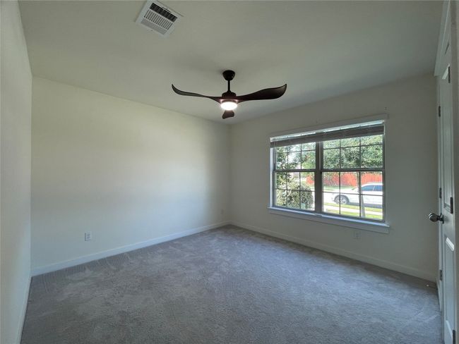 11920 Emerald Springs Ln, House other with 3 bedrooms, 2 bathrooms and 2 parking in Manor TX | Image 14