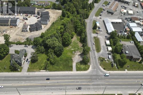 5830 Hazeldean Road, Ottawa, ON, K2S1B9 | Card Image