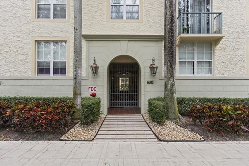 apt-202-630 S Sapodilla Ave, West Palm Beach, FL, 33401-4179 | Card Image
