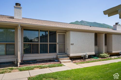 1937 E 5625 S, South Ogden, UT, 84403-4949 | Card Image