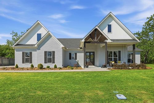 250 Grandview Hts, Conway, AR, 72032-8874 | Card Image