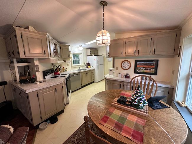 1474 Us Route 5, House other with 2 bedrooms, 2 bathrooms and null parking in Putney VT | Image 9