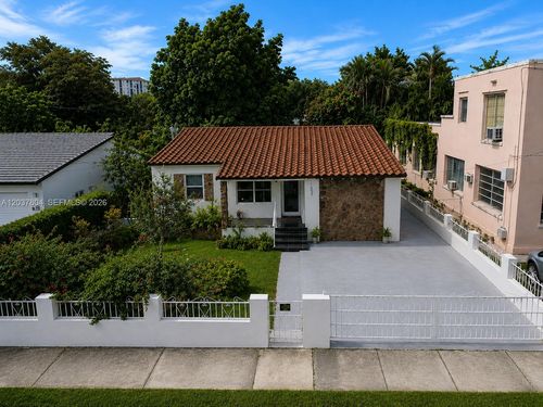 4240 Sw 14th St, Miami, FL, 33134-3802 | Card Image