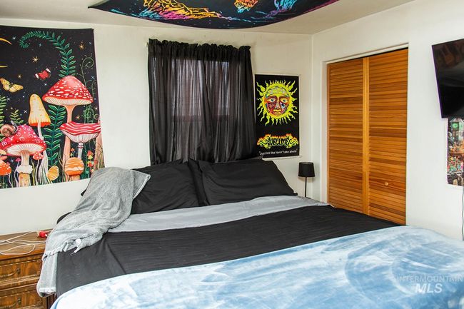 134 Maple Ave, Home with 2 bedrooms, 1 bathrooms and 2 parking in Hansen ID | Image 29