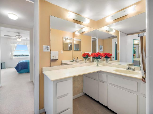 APT-1103 - 420 64 Th Ave, Condo with 2 bedrooms, 2 bathrooms and null parking in ST PETE BEACH FL | Image 7